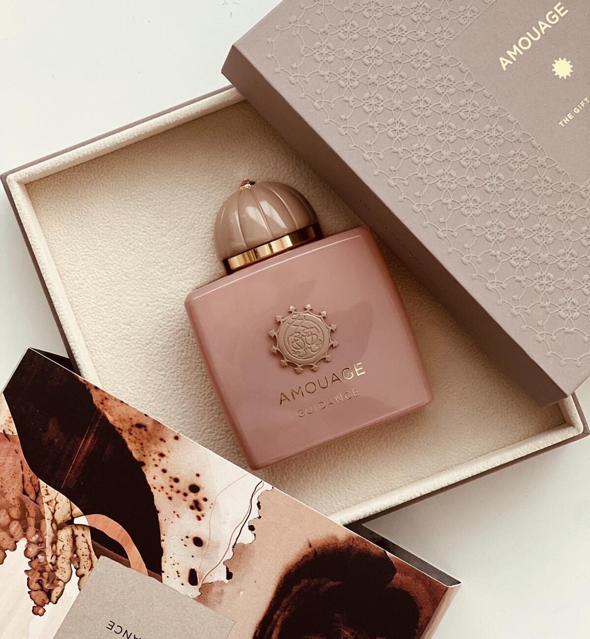 Amouage Guidance 46 Lineage Ou – обзор и цена Parfum Extrait Oil
